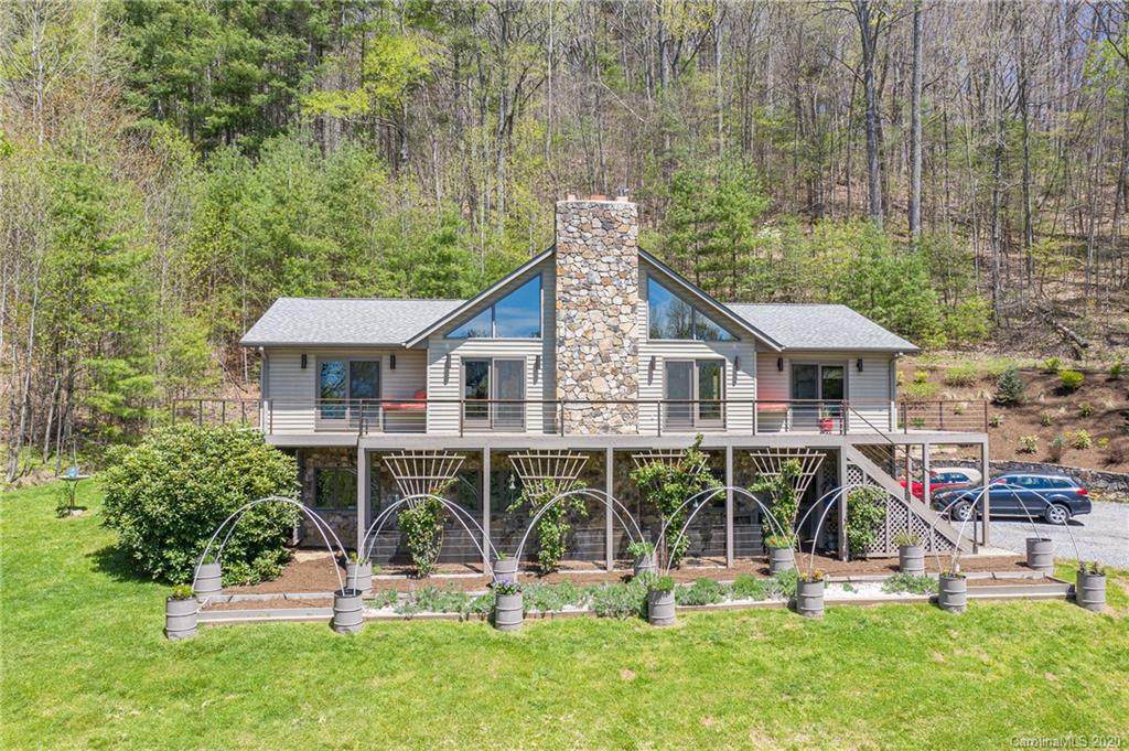 1261 Charlie Brown Road - Photo 1 1261 Charlie Brown Road - Photo 1