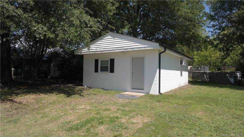 1520 Airline Avenue - Photo 1 1520 Airline Avenue - Photo 1