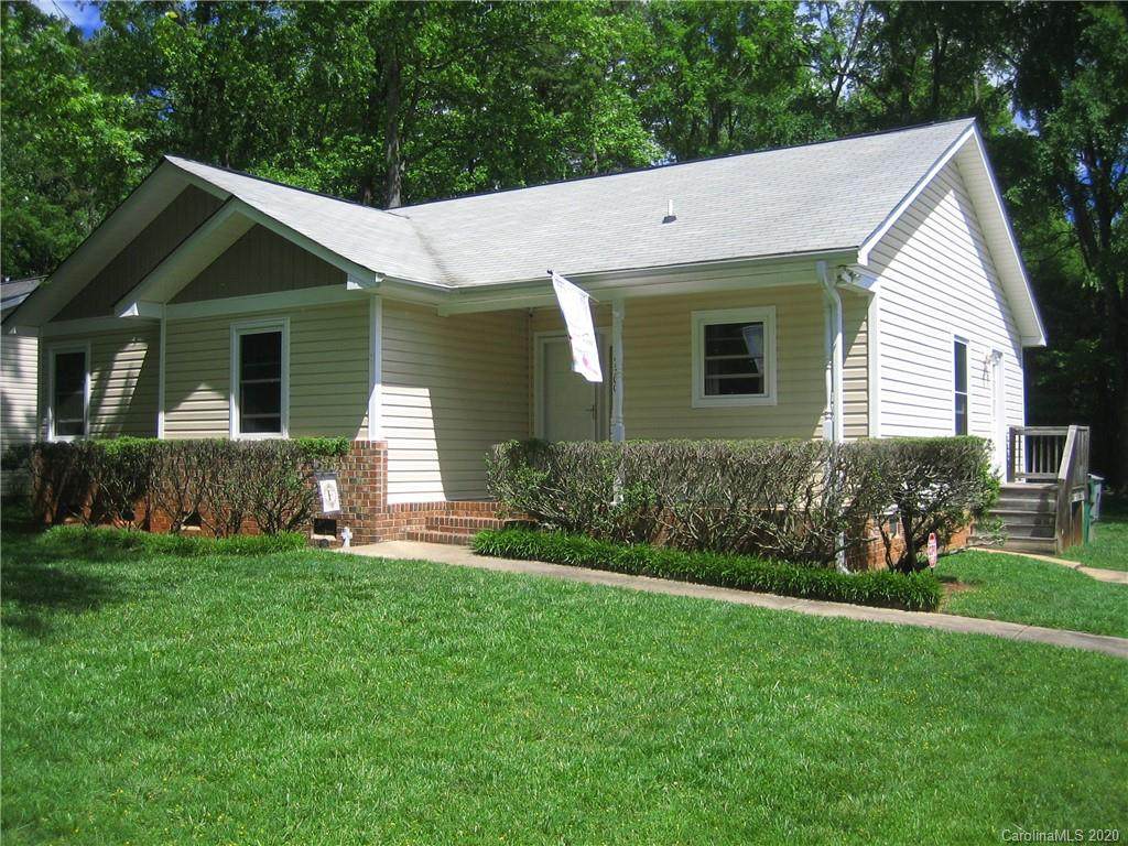 5300 Walnut Grove Lane - Photo 1 5300 Walnut Grove Lane - Photo 1