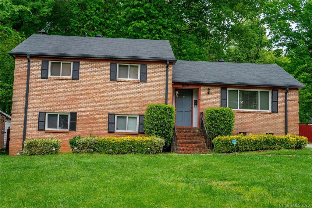 1501 Shannonhouse Drive - Photo 1 1501 Shannonhouse Drive - Photo 1