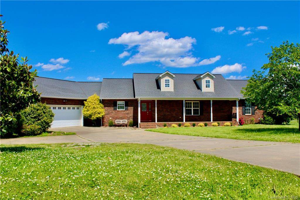 803 Skinner Road - Photo 1 803 Skinner Road - Photo 1