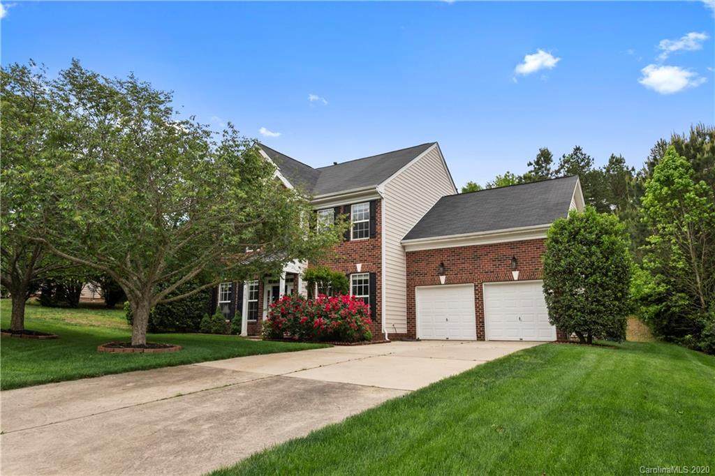 2151 Foxwood Court - Photo 1