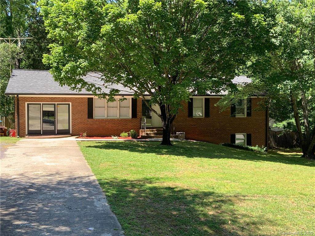 209 Oakside Drive - Photo 1 209 Oakside Drive - Photo 1