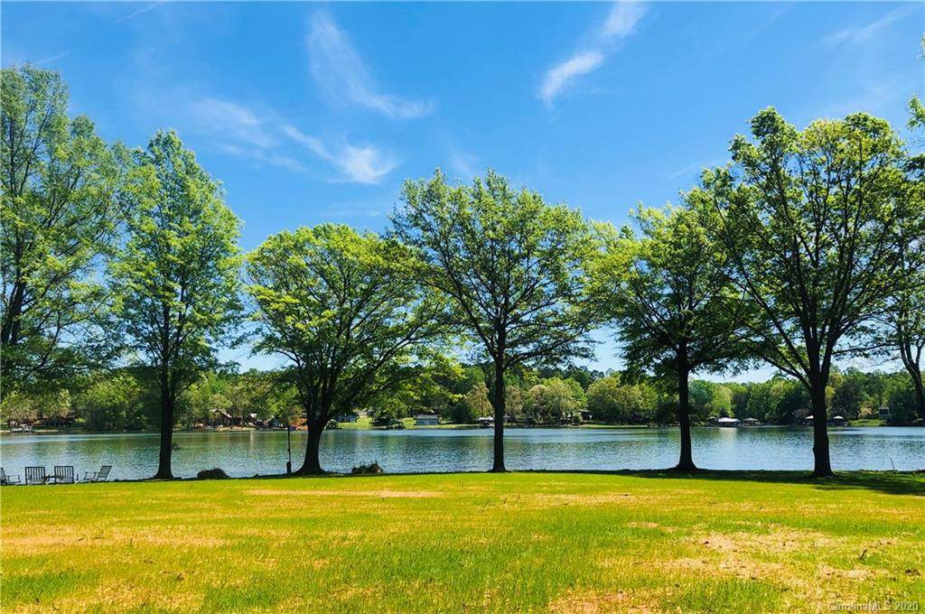 4568 Ivy Run Lane - Photo 1