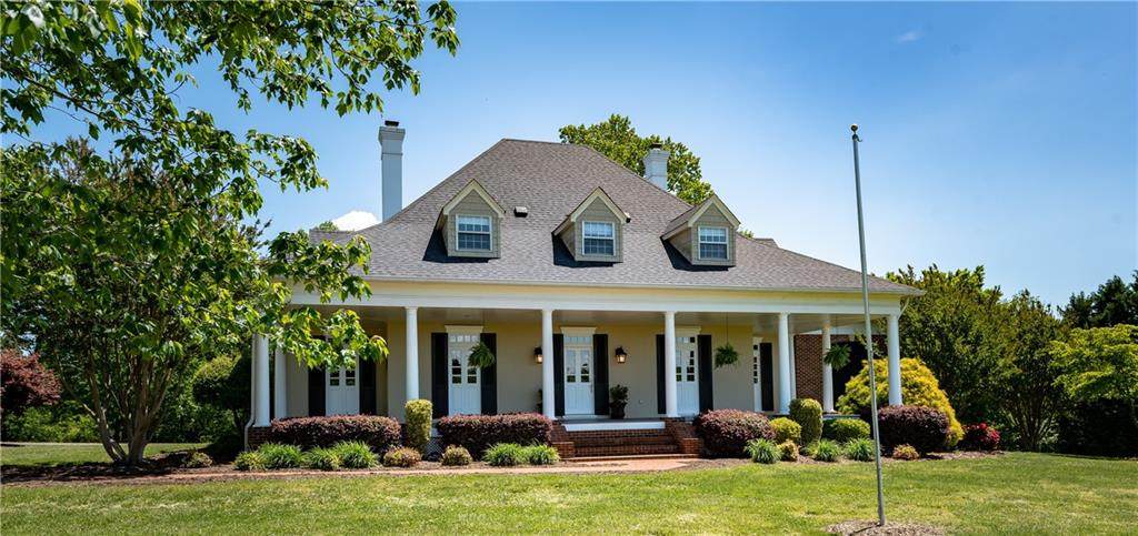3674 River Road - Photo 1