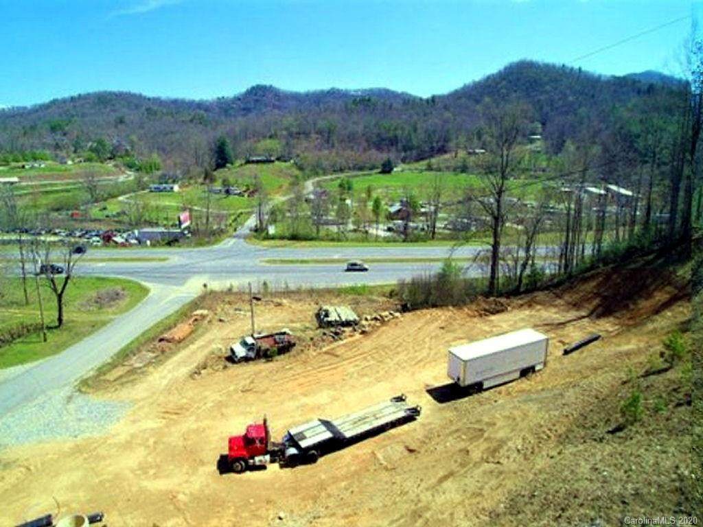 15 Mayflower Lane - Photo 1
