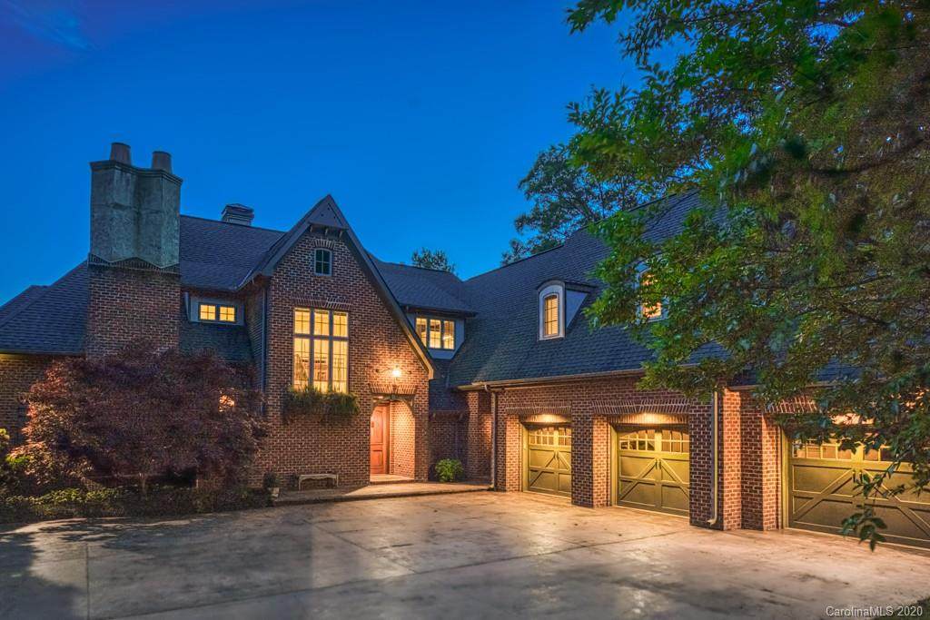 19 Coachman Lane - Photo 1