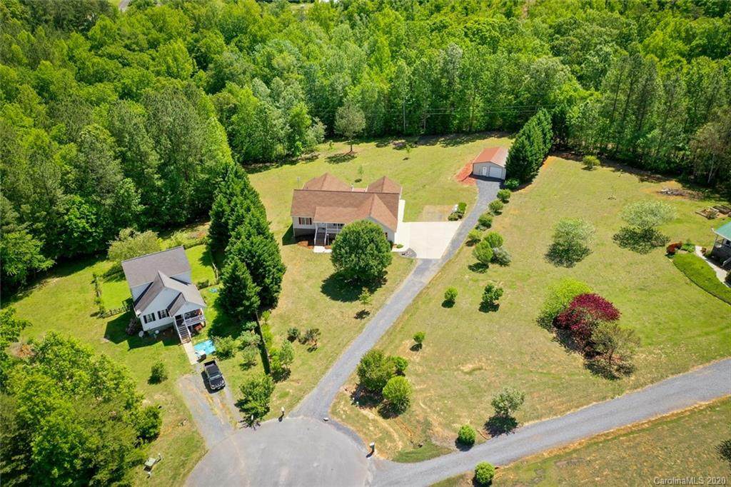 2462 Pine Creek Ridge - Photo 1 2462 Pine Creek Ridge - Photo 1