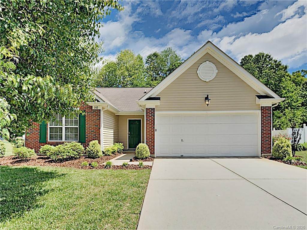 142 Jacobs Woods Circle - Photo 1 142 Jacobs Woods Circle - Photo 1