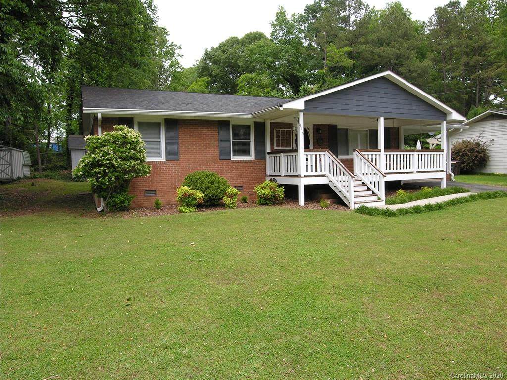 2115 Woodlawn Street - Photo 1 2115 Woodlawn Street - Photo 1