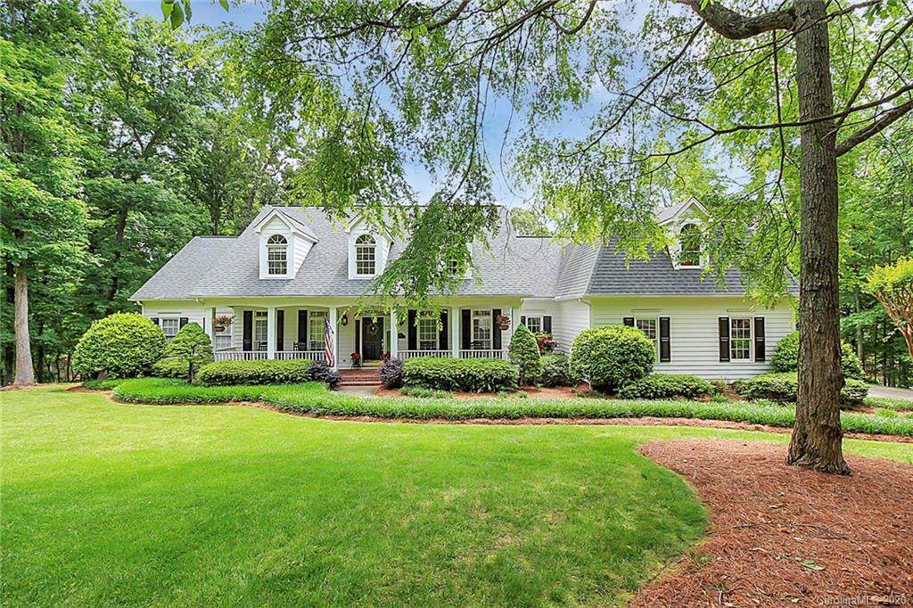 1807 Walden Pond Lane - Photo 1 1807 Walden Pond Lane - Photo 1