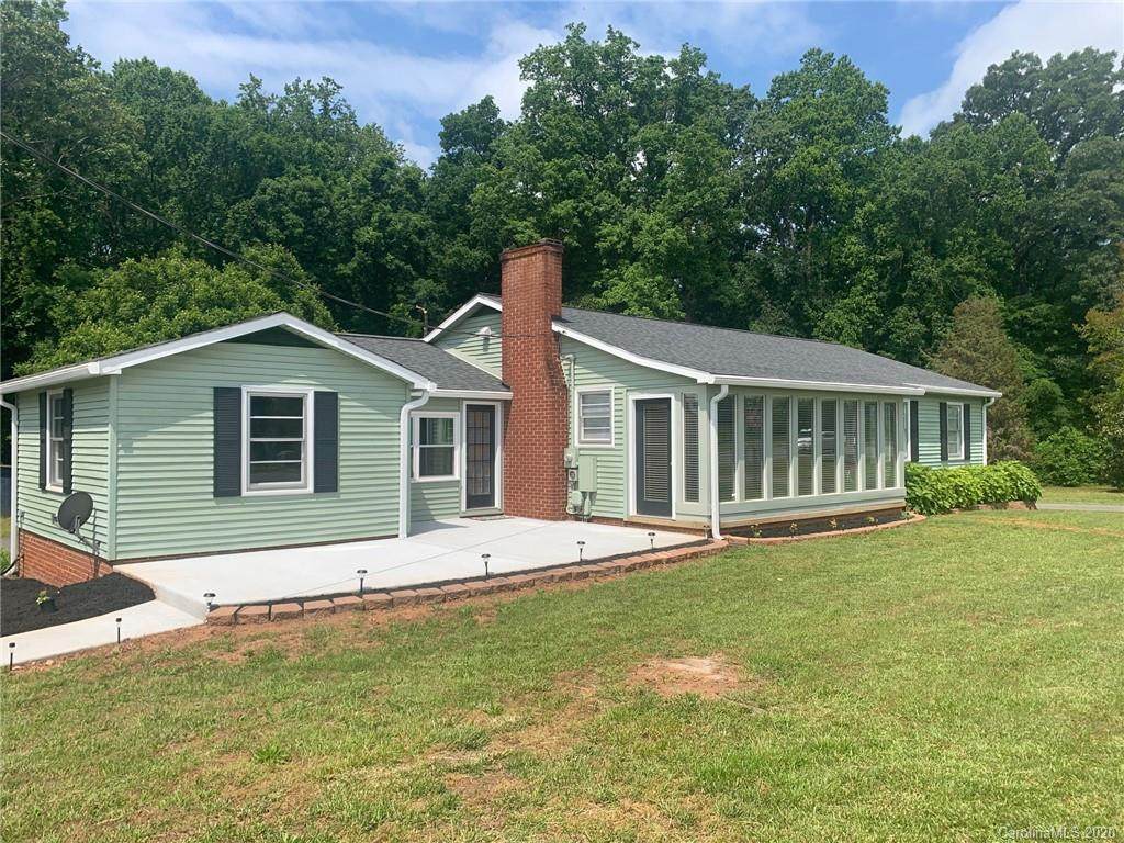 3403 Kannapolis Parkway - Photo 1 3403 Kannapolis Parkway - Photo 1