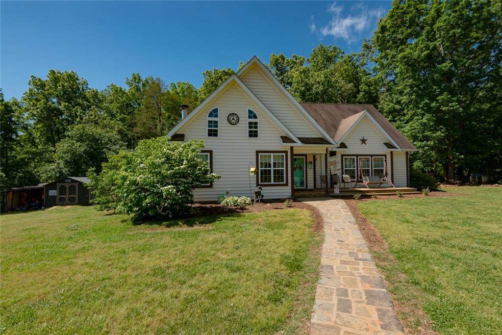 2564 Lynn Mountain Road - Photo 1 2564 Lynn Mountain Road - Photo 1