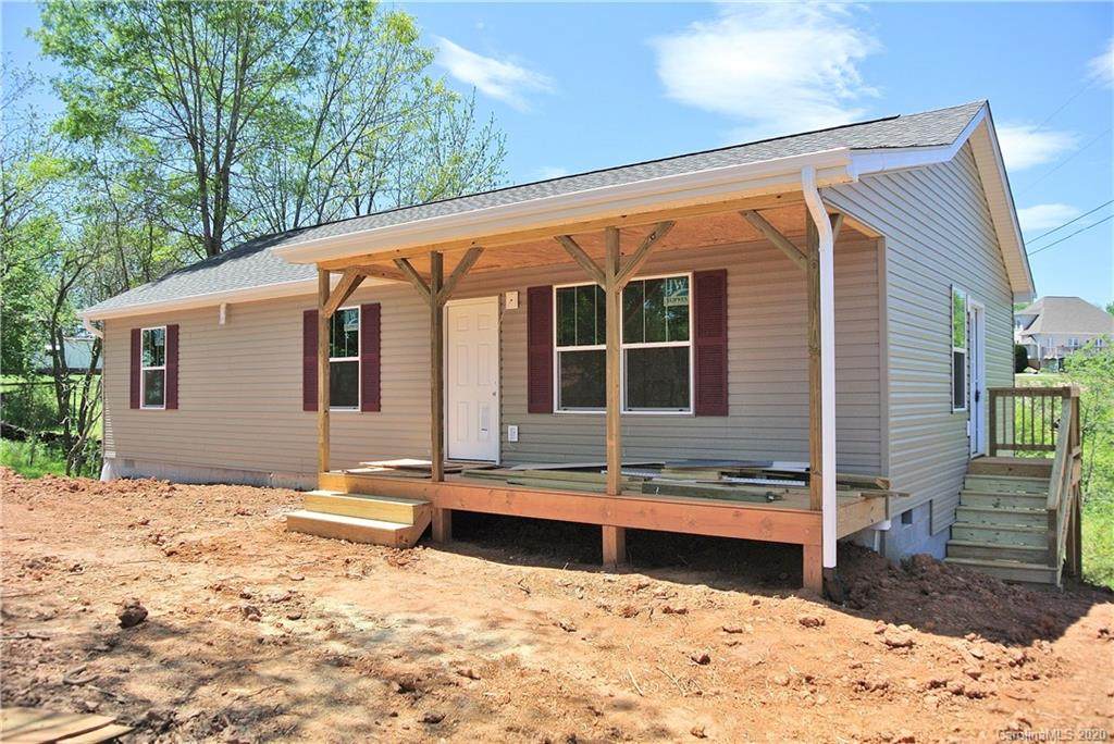 85 East View Drive - Photo 1