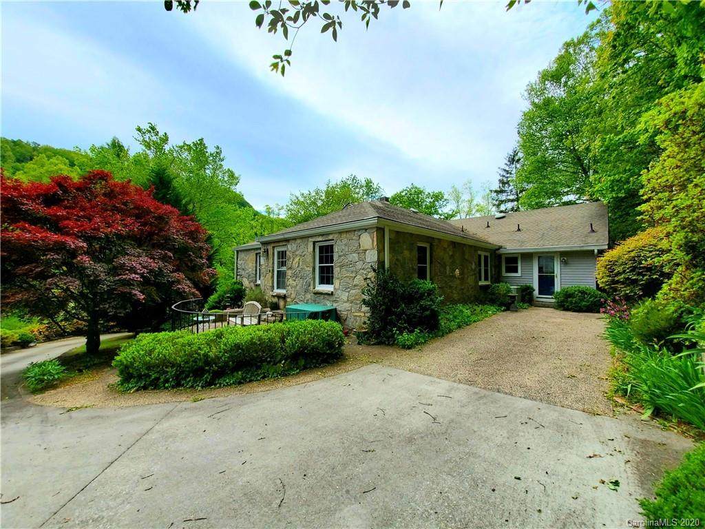 243 Cave Inn Drive - Photo 1 243 Cave Inn Drive - Photo 1