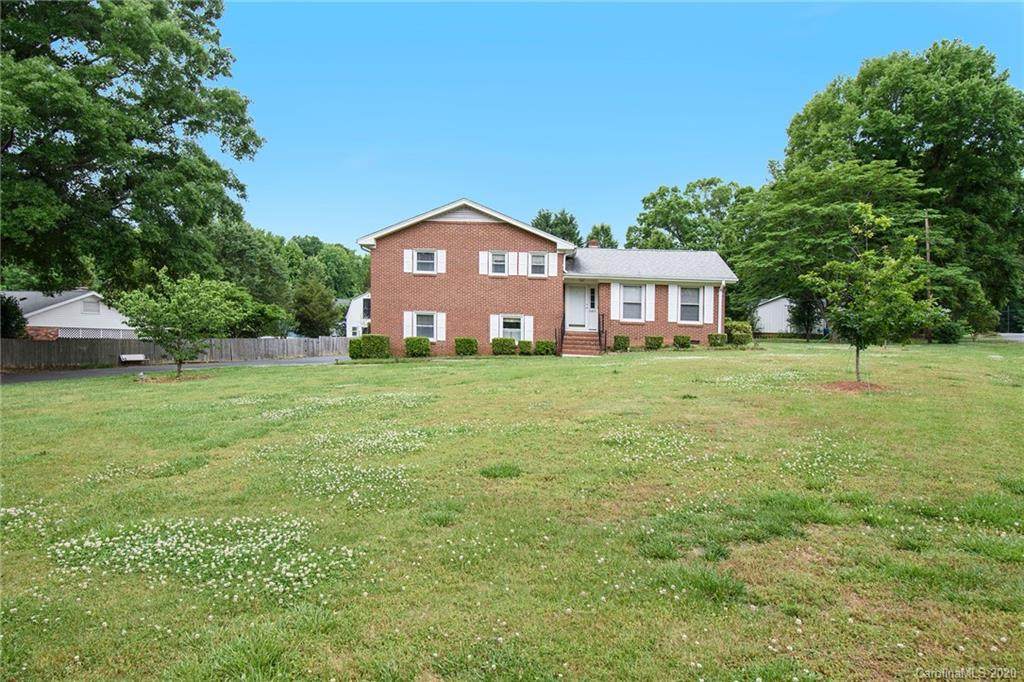 4401 Stardust Drive - Photo 1 4401 Stardust Drive - Photo 1