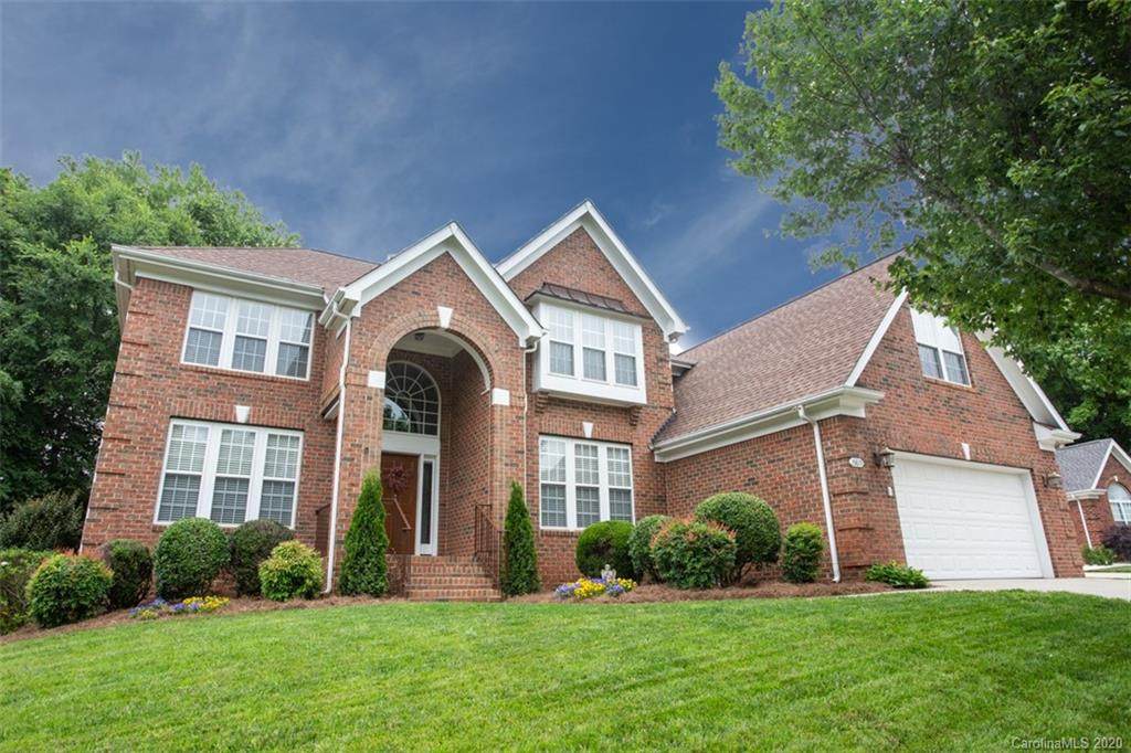 15819 Burlingame Drive - Photo 1