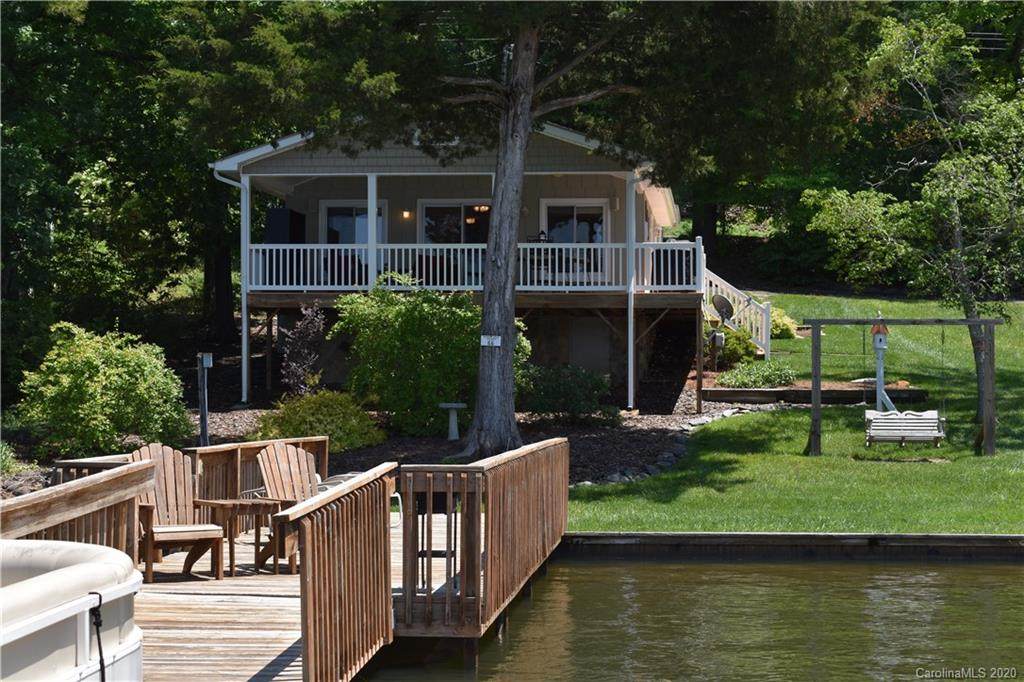1094 Lakeshore Drive - Photo 1 1094 Lakeshore Drive - Photo 1