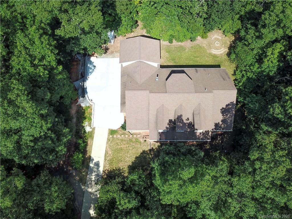 10403 Robert Bost Road - Photo 1
