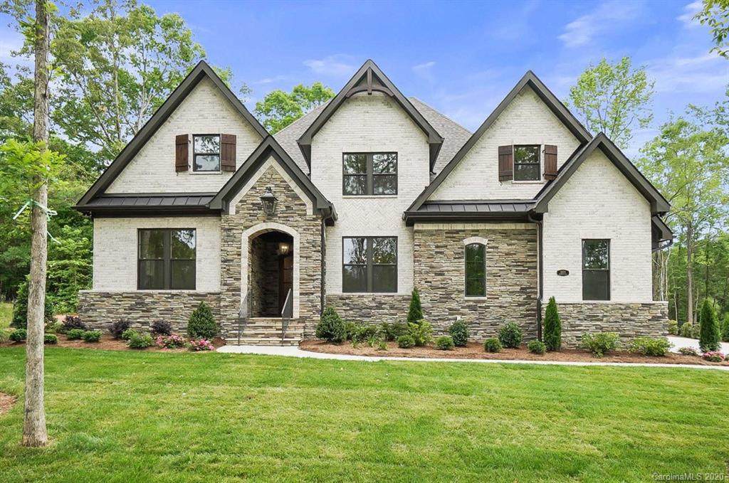 2303 Thunder Gulch Court - Photo 1