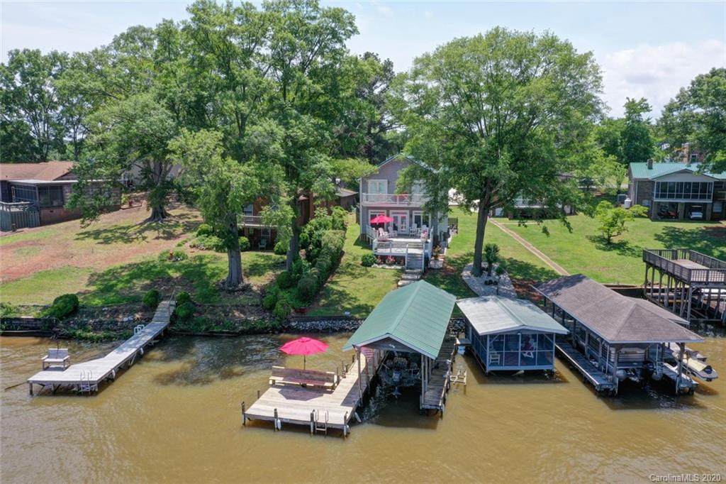 331 Strand Drive - Photo 1