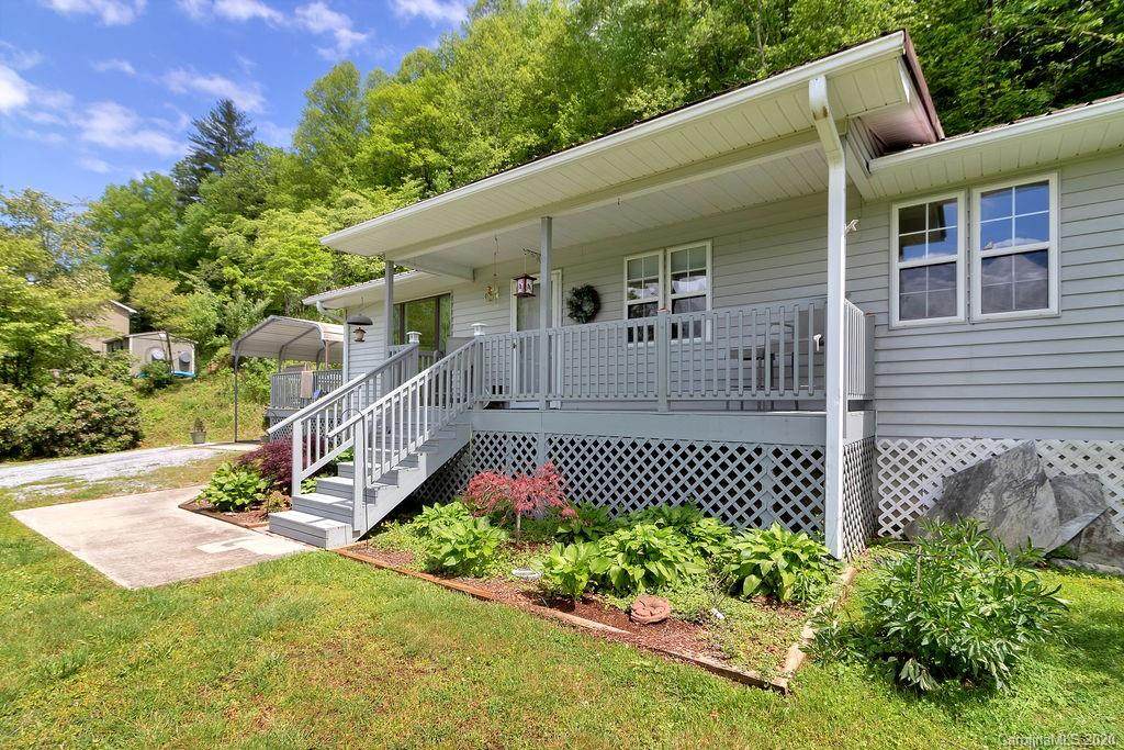 1443 Hannah Ford Road - Photo 1 1443 Hannah Ford Road - Photo 1