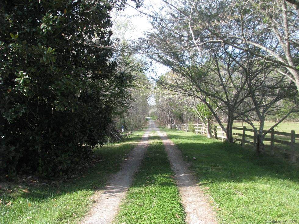 560 Akinbac Road - Photo 1
