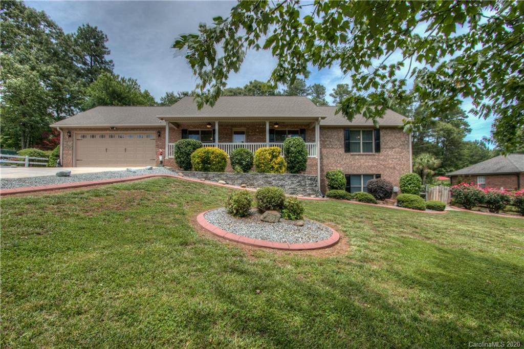 7150 Windy Oaks Drive - Photo 1