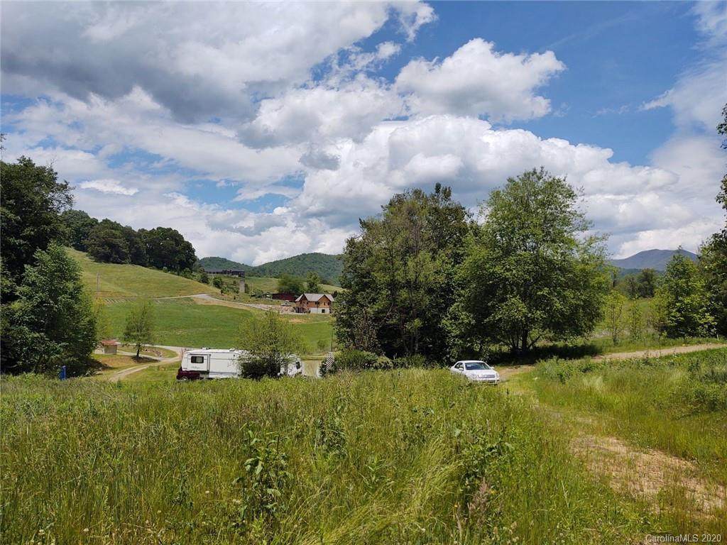 206 Banjo Lane - Photo 1
