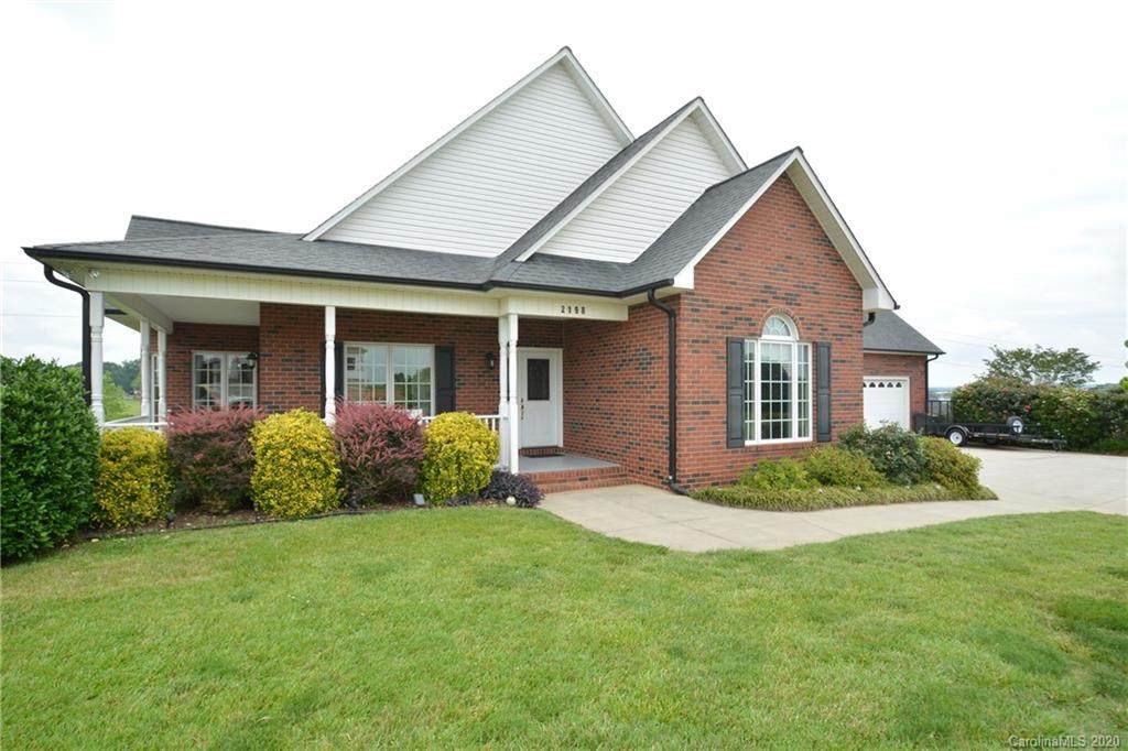 2198 Carriage Lane - Photo 1