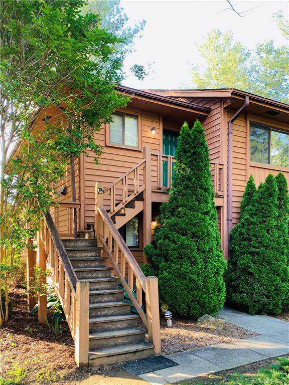 551 Courtwood Lane - Photo 1