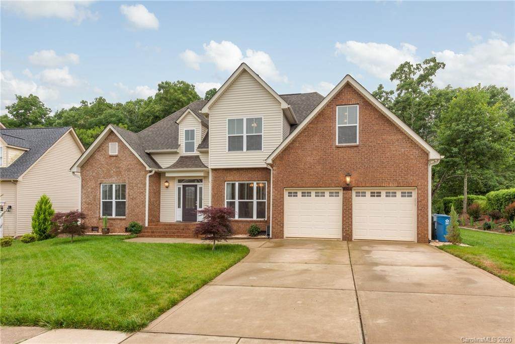 8504 Castle Cliff Drive - Photo 1