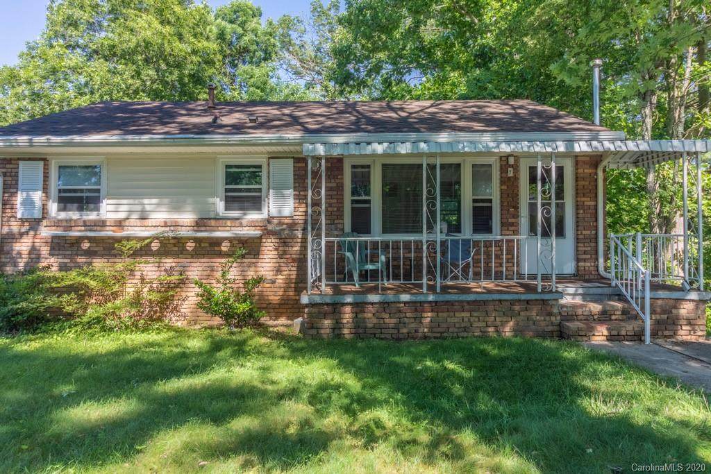 7 Crestland Road - Photo 1
