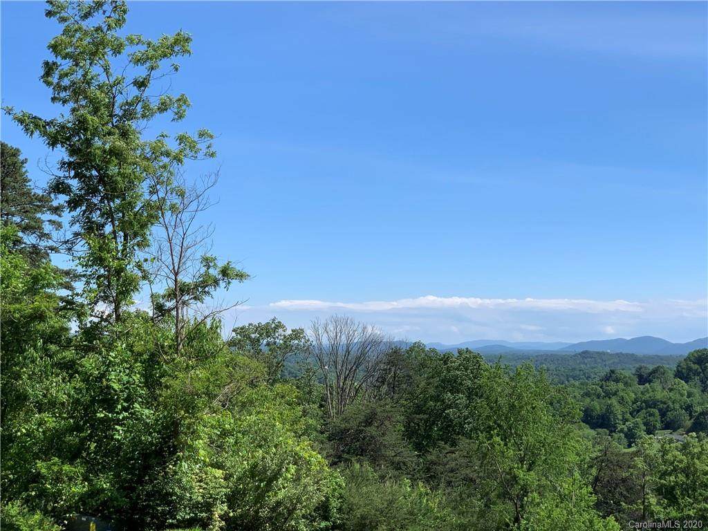 8 English Hills Drive - Photo 1
