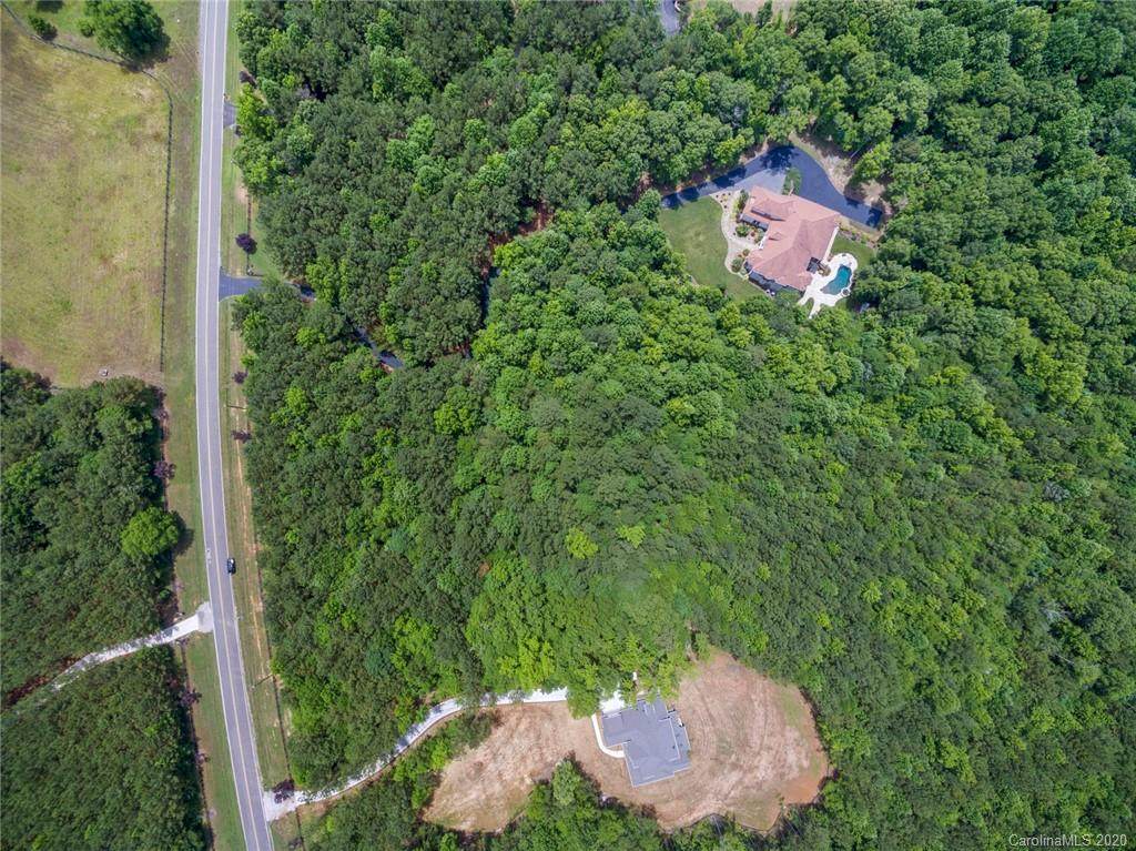 3056 Charlotte Charlotte Highway - Photo 1