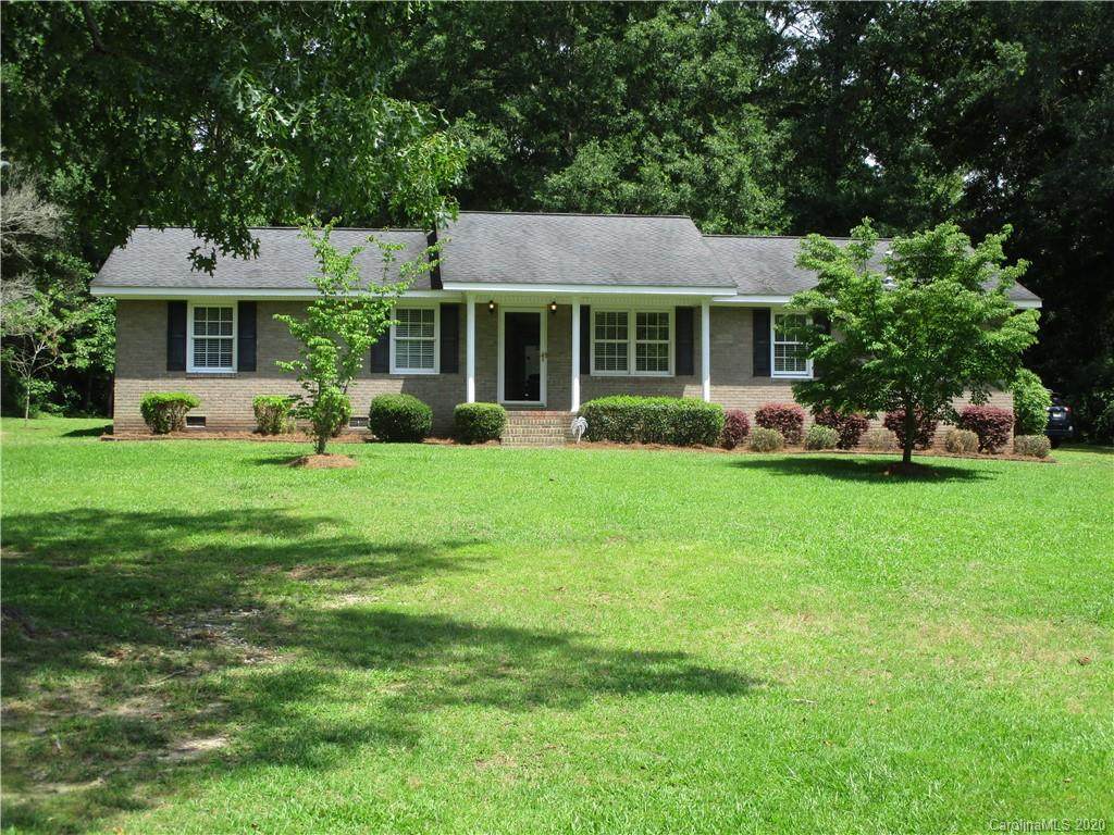 556 Oakhaven Drive - Photo 1