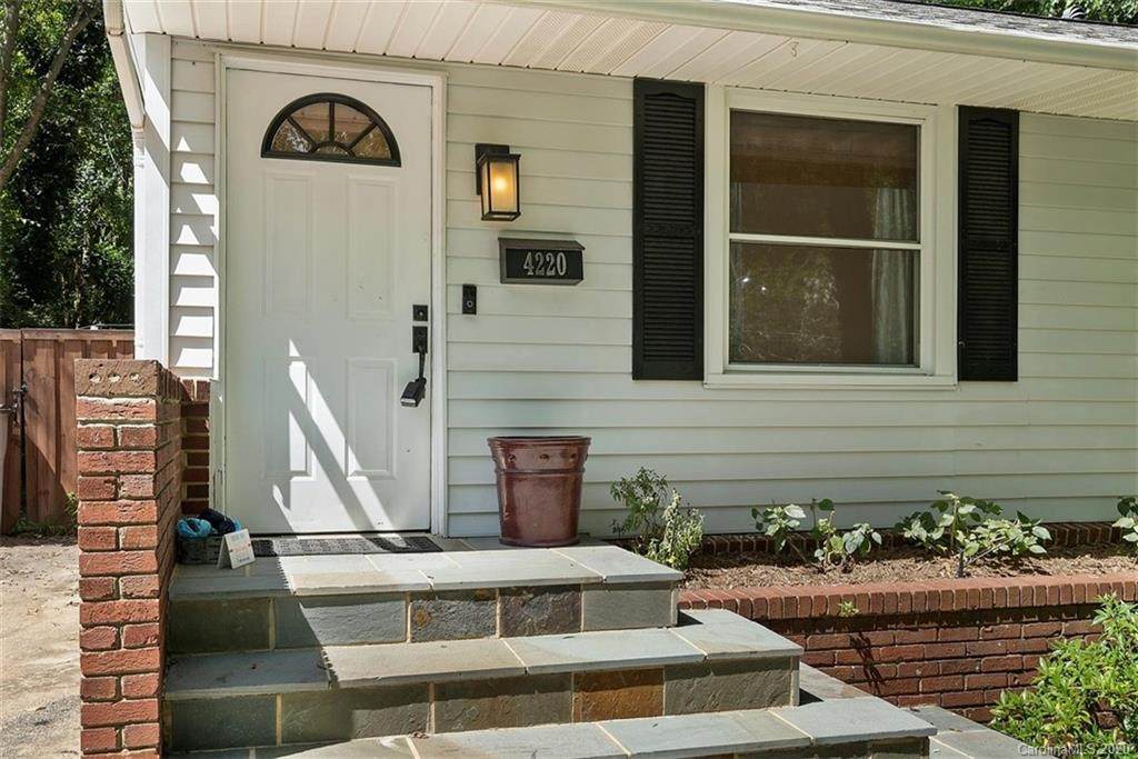 4220 Murrayhill Road - Photo 1