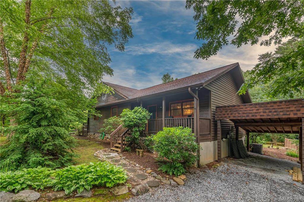 88 Denny Lane - Photo 1