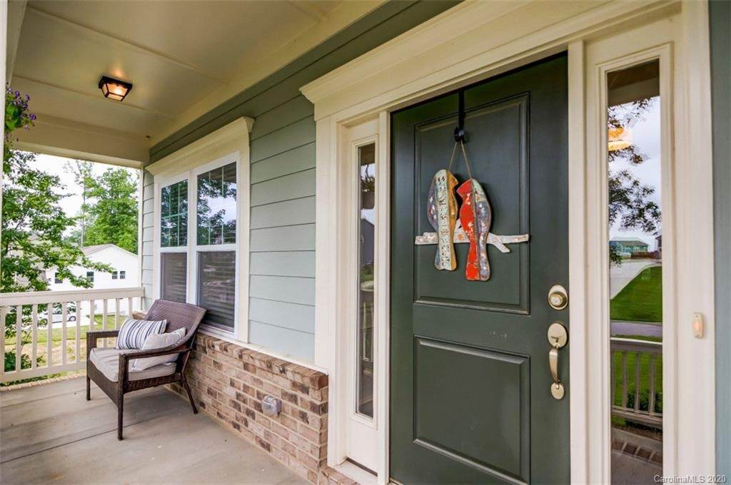 143 Farm Knoll Way - Photo 1