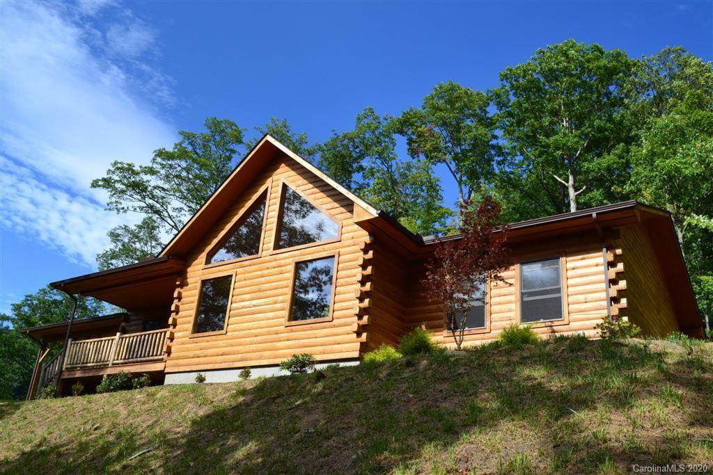 292 Summer Circle - Photo 1