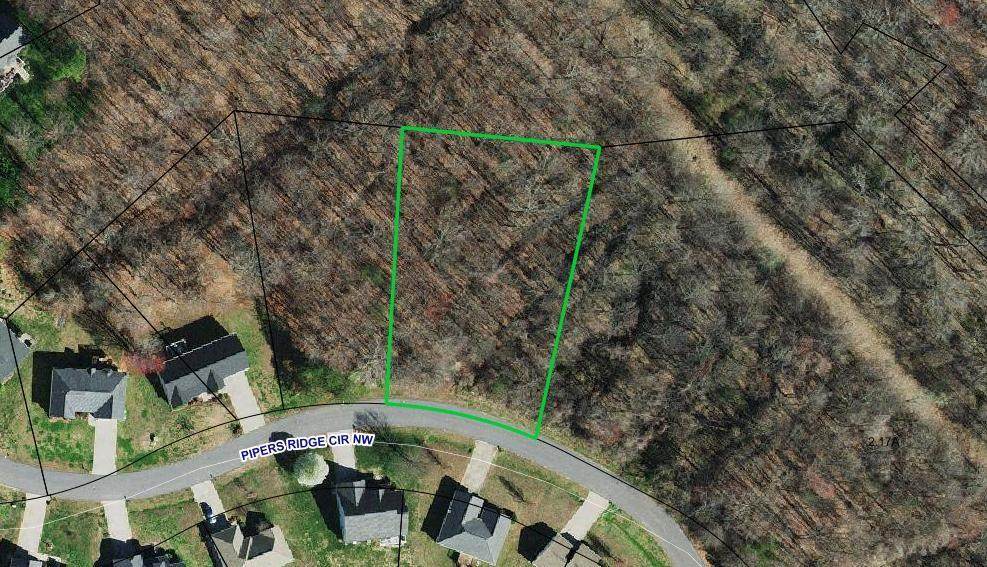 1744 Pipers Ridge Circle - Photo 1