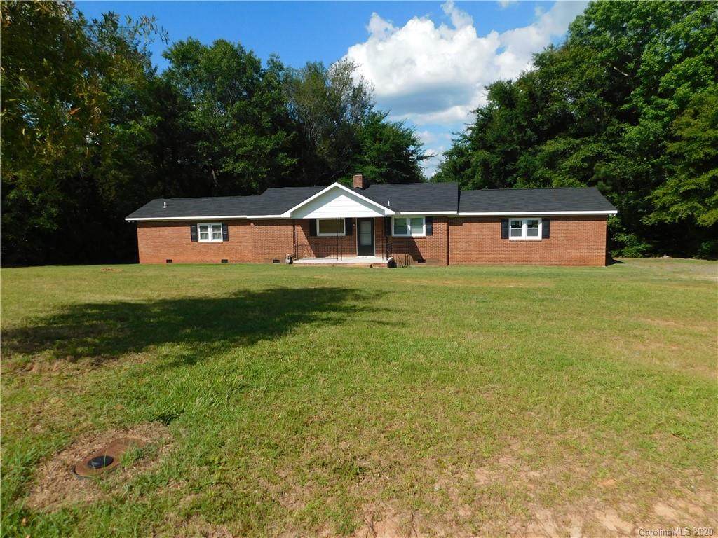 6211 Richburg Road - Photo 1