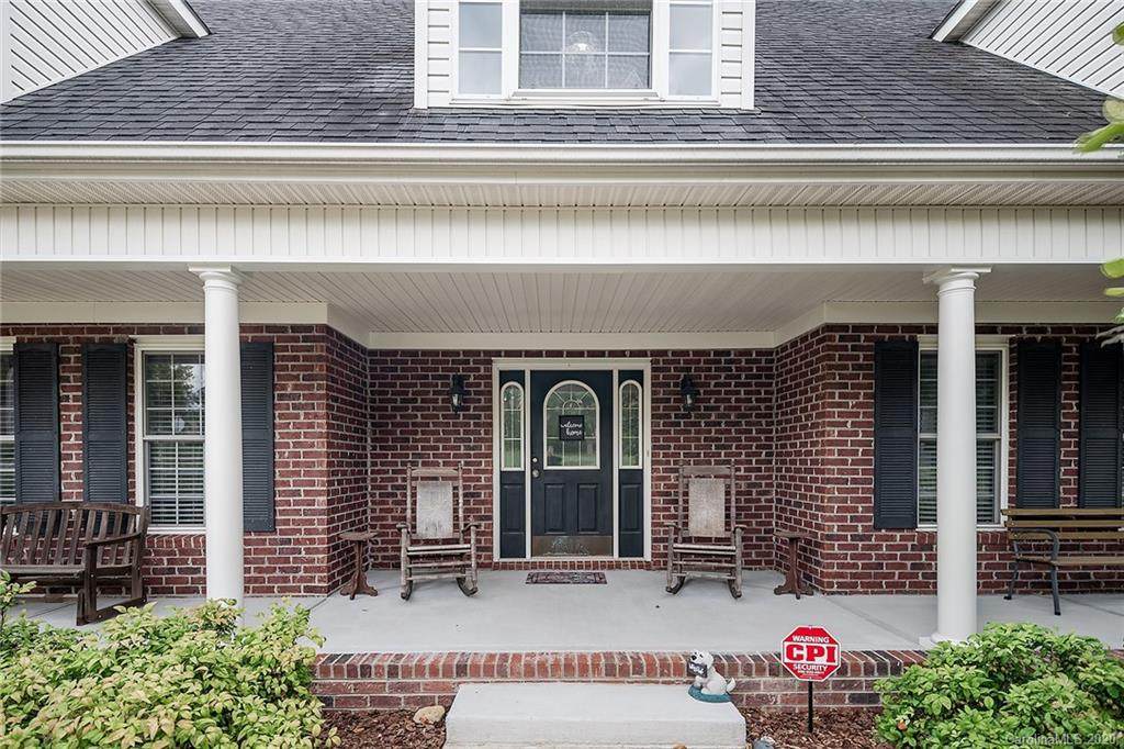 123 Northchase Drive - Photo 1