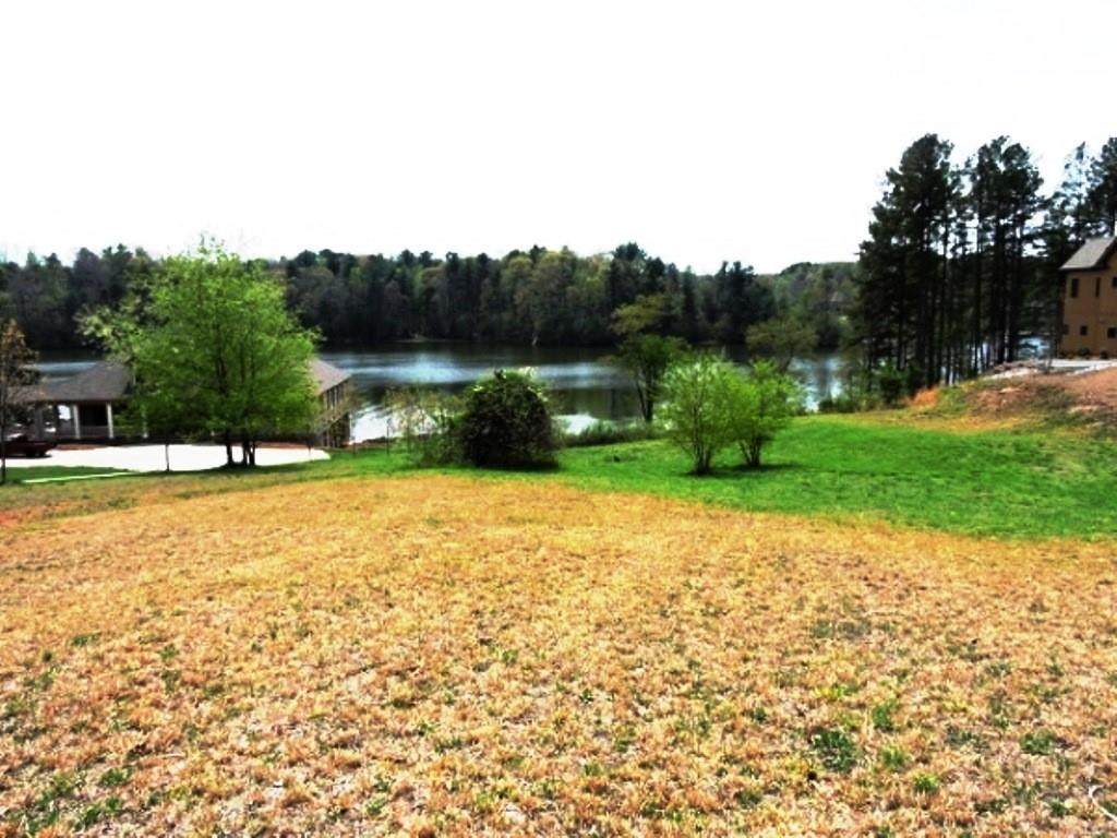 178 Greens Road - Photo 1