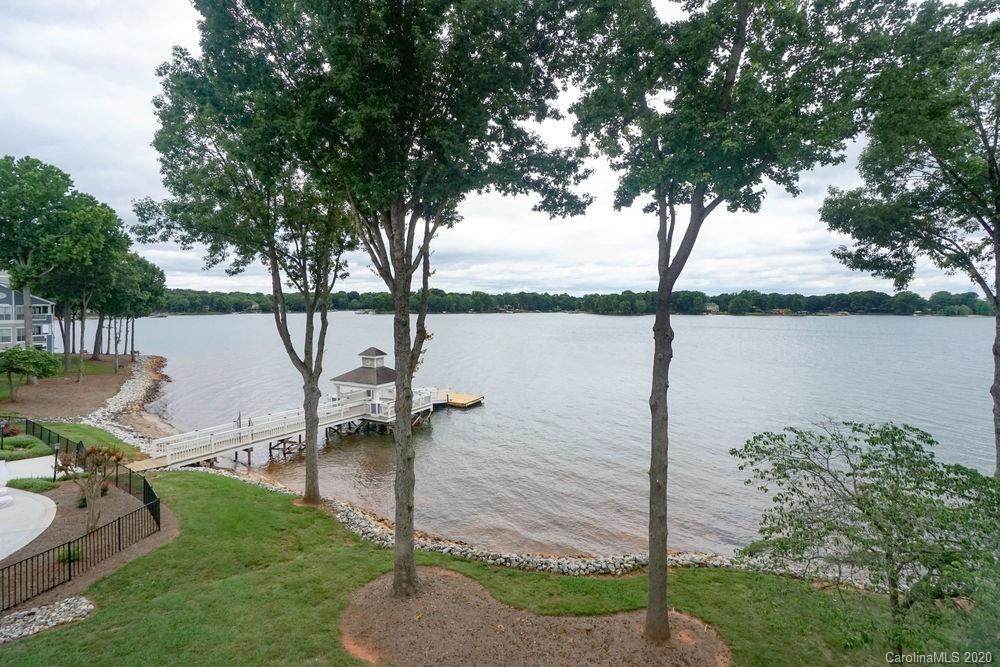 948 Southwest Drive - Photo 1