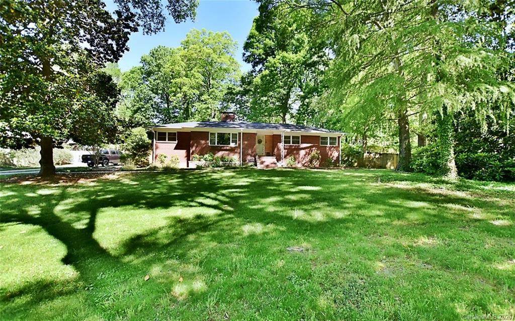 627 Glendale Drive - Photo 1
