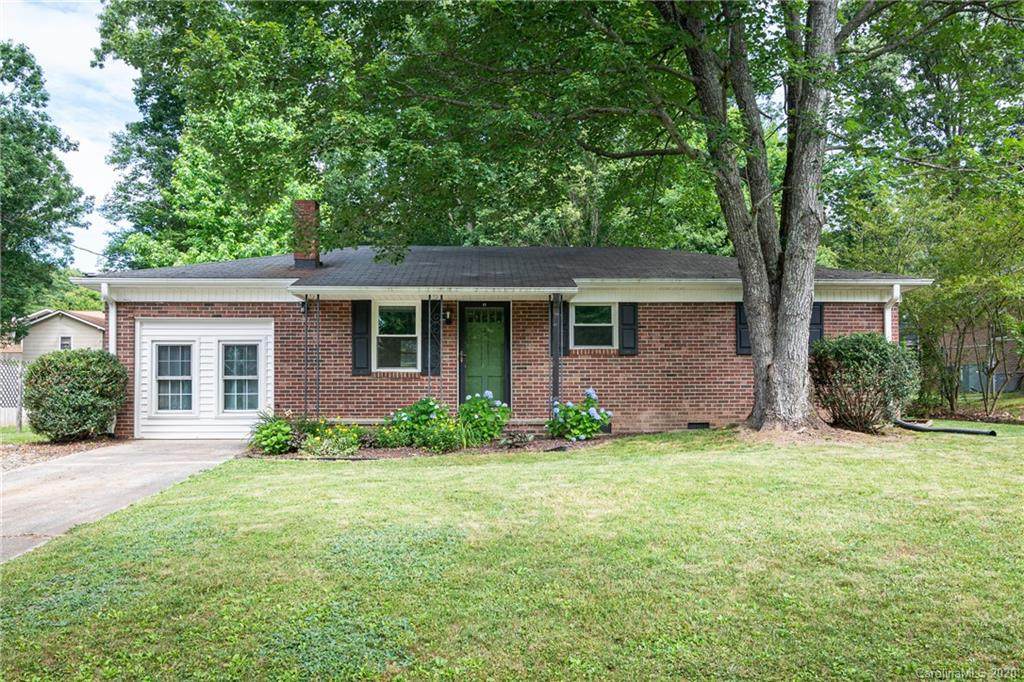12 Woodhaven Drive - Photo 1