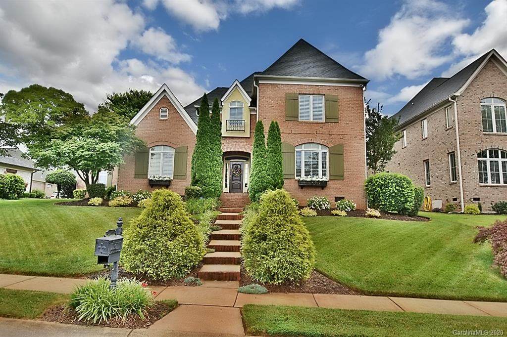 316 Ivy Arbor Circle - Photo 1
