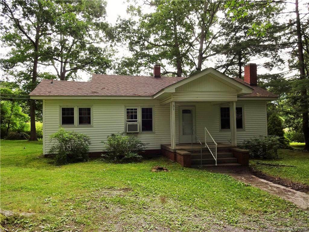 31 Manassas Drive - Photo 1