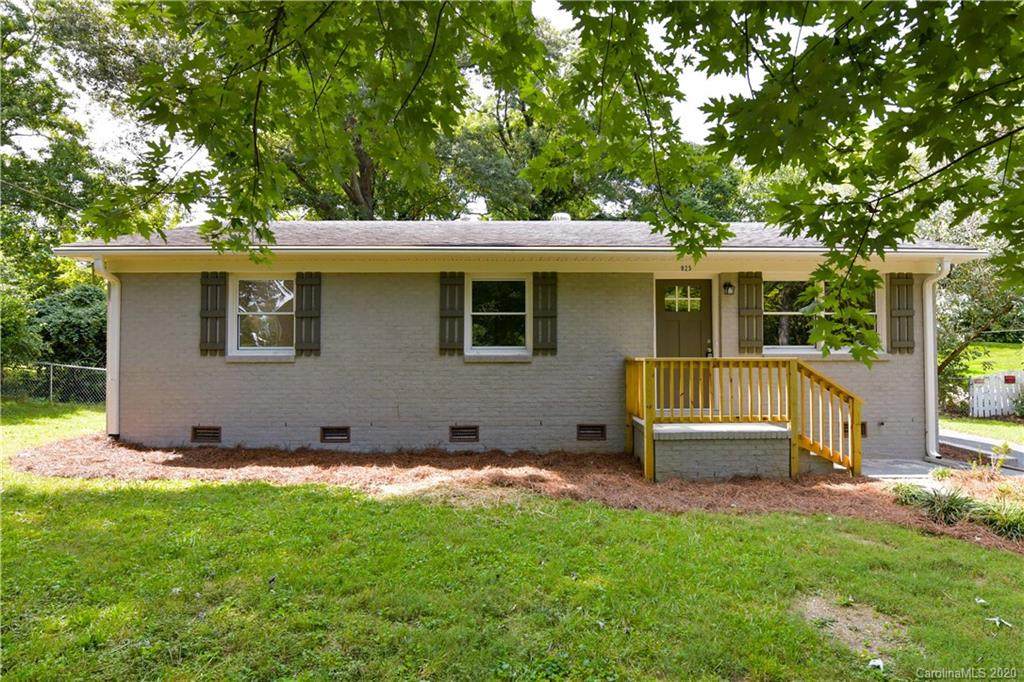 925 Tanglewood Drive - Photo 1